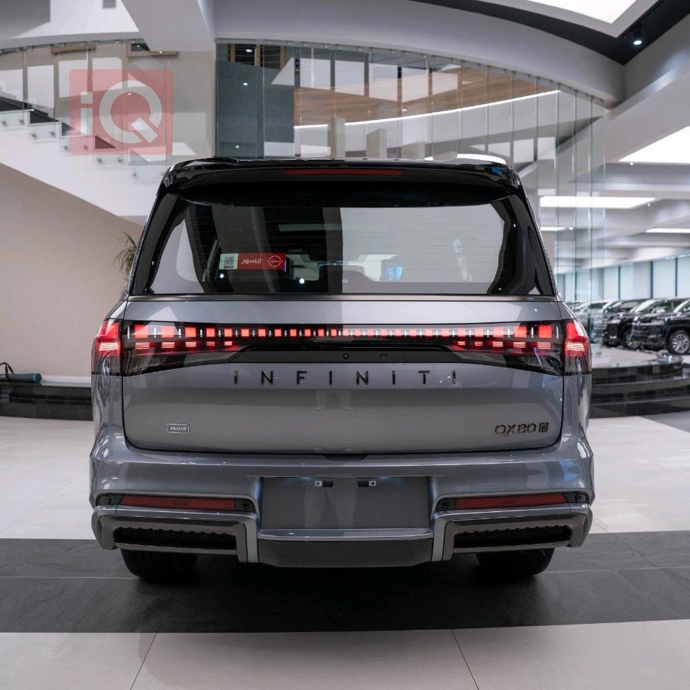 إنفينيتي QX80